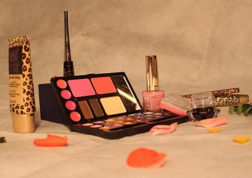 揭秘潜伏日常生活的“十大毒物”（生活中常见的毒物）