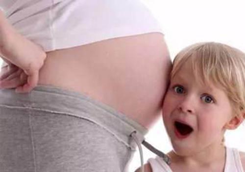 40岁生二胎晚不晚（40岁生二胎晚不晚 论坛）