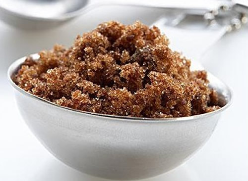 产后脸上的斑怎么去除(产后脸上很多斑怎么能去掉呢)