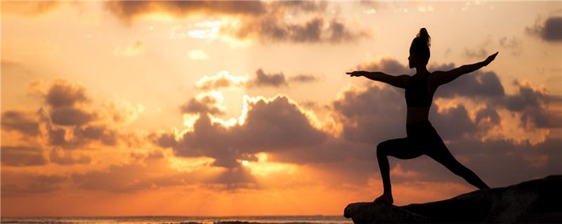 为什么做完瑜伽犯困(练完瑜伽犯困正常吗)