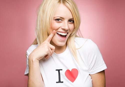 轻度宫颈糜烂危害有哪些（重度宫颈糜烂的危害）