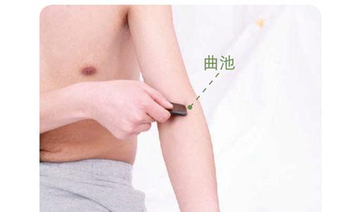 中暑刮痧刮那些位置（中暑刮痧刮哪个位置）