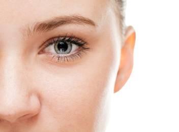 睁眼睛睡觉是怎么回事 睡觉睁眼咋回事