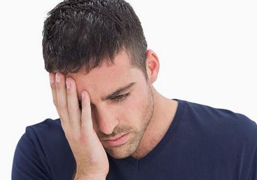 阴囊潮湿很痒是什么原因 男性阴囊潮湿要怎么办