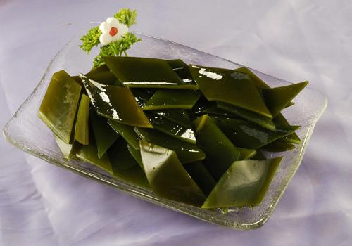 排毒养颜吃什么食物（吃什么食物能排毒养颜）