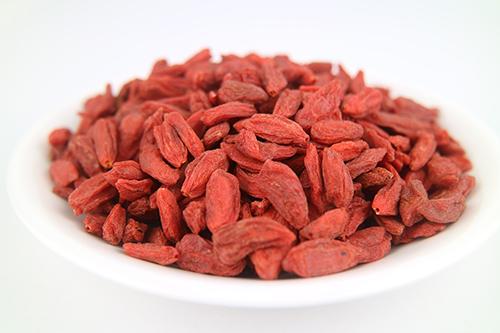 枸杞鲜果可以直接吃吗 野生鲜枸杞能直接吃吗