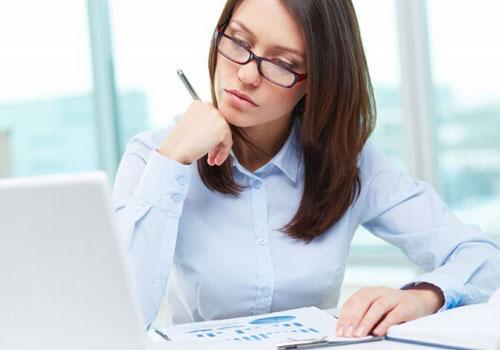 长期吹空调会湿气重吗（经常吹空调湿气重吗）