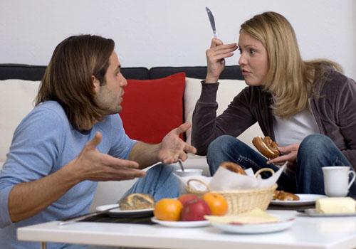 吃太饱怎么快速消化（宵夜吃太饱怎么快速消化）