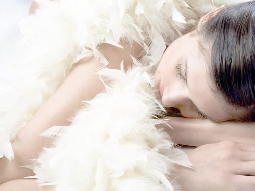 月经有血块是怎么回事（月经有血块是怎么回事还有像肉）