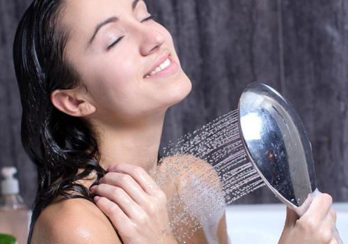 皮肤过敏可以洗澡吗 皮肤过敏可以洗澡吗我洗澡的水是38度这个水温可以吗