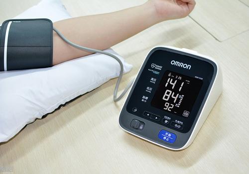 秋季血压升高怎么办(进入秋季血压升高怎么办)