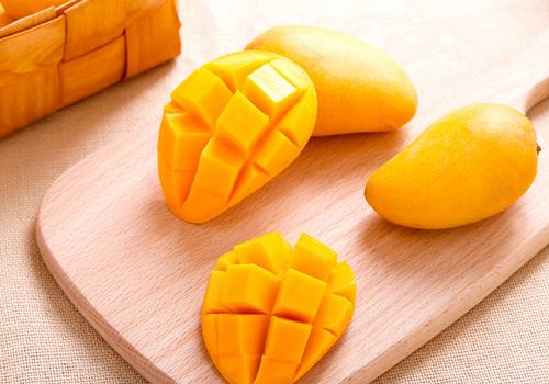 宝宝嗓子有痰能吃芒果吗 宝宝咳嗽有痰能吃芒果吗