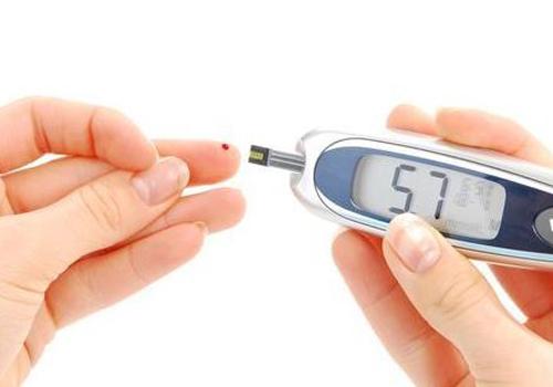 糖尿病要注意什么（糖尿病要注意什么东西不能吃）