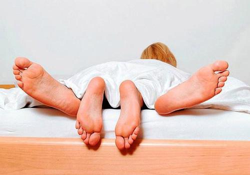 刚怀孕可以同房吗能射里面吗 怀孕了以后同房可以射里面吗