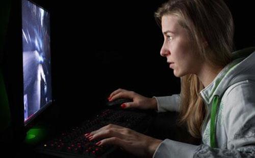 加班熬夜喝什么好 女孩加班熬夜喝什么好