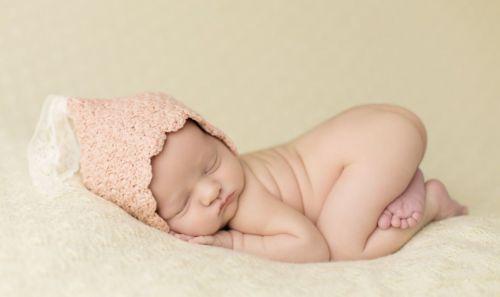 新生儿护理的重点有哪些（新生儿护理的重点有哪些内容）