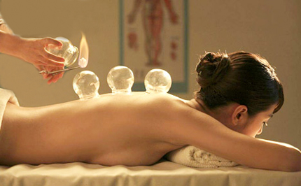 拔罐也会晕，揭秘不适宜拔罐的人群（头晕适合拔罐吗）