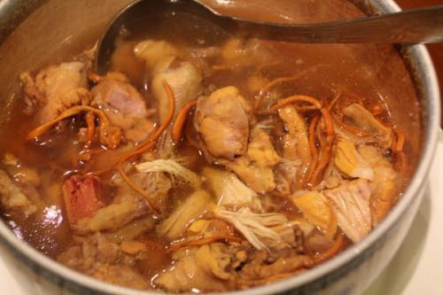 怀孕喝什么汤好(前期怀孕喝什么汤好)