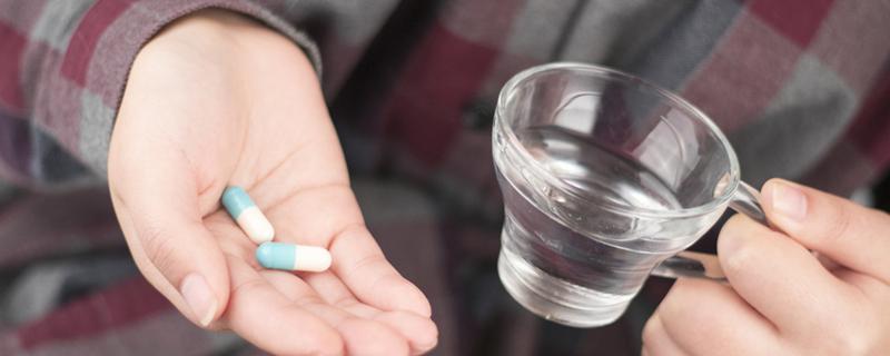 吃了消炎药多久可以喝酒 吃了消炎药喝酒了怎么办