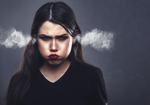 中耳炎耳鸣是什么情况 耳鸣是中耳炎的症状吗