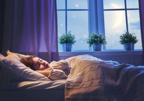 为什么一关灯蚊子就来(为什么一关灯蚊子就来咬人)