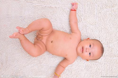 秋冬宝宝皮肤很干燥 秋冬宝宝皮肤很干燥怎么回事