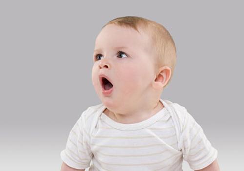 宝宝打嗝不止是什么原因 宝宝打嗝不止是什么原因造成的