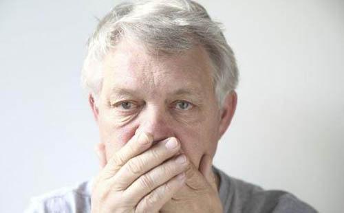 老人醋泡脚好不好（老年人用醋泡脚好不好）