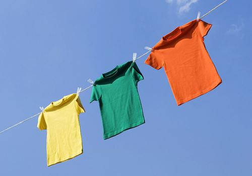 新衣服有味道怎么去除 新衣服有味道怎么去除,不能洗