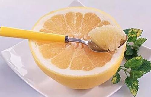 吃柚子的好处 一个柚子等于六味药