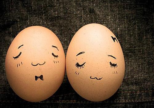 冻了的鸡蛋能吃吗(冻了的鸡蛋能吃吗)