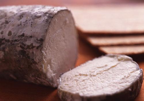 山药不能和什么一起吃（山药不能和什么一起吃香哈）