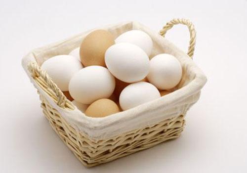 鸡蛋上的鸡屎怎么清理 鸡蛋有鸡屎怎么办处理干净
