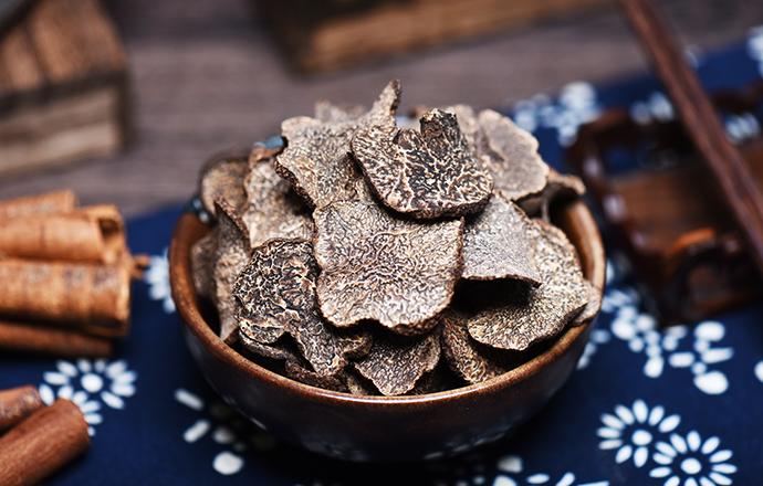 黑松露有什么作用 黑松露什么人不能吃