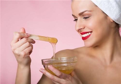 蜂蜜美容的方法是什么 蜂蜜美容的方法是什么呢