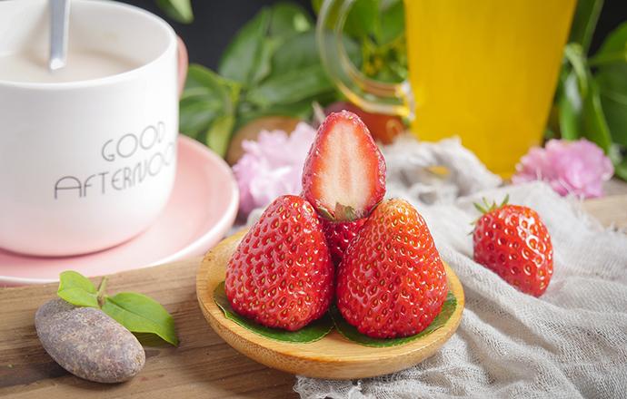 草莓干有什么功效（草莓干有什么功效与作用）