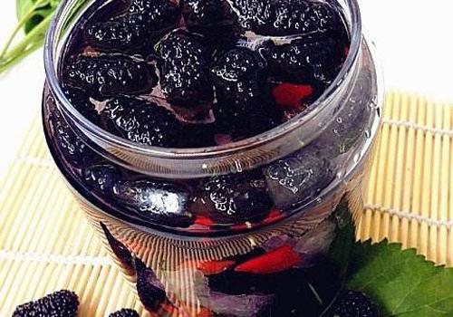 养颜枸杞桑葚酒