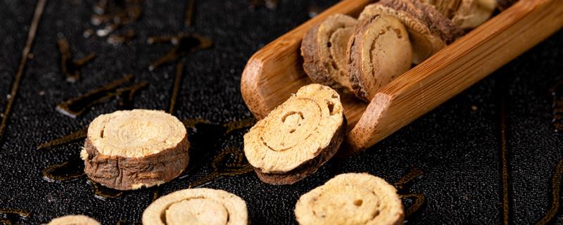 生甘草和炙甘草的功效与作用（生甘草和炙甘草的功效与作用副作用）