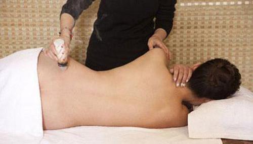 艾灸后的排毒反应(艾灸后的排毒反应和烫伤区别)