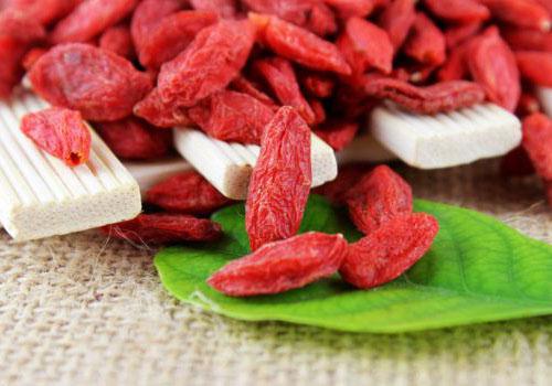 枸杞的吃法和功效 枸杞的吃法和功效禁忌