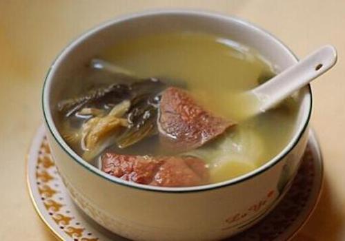 鱼腥草猪肺汤