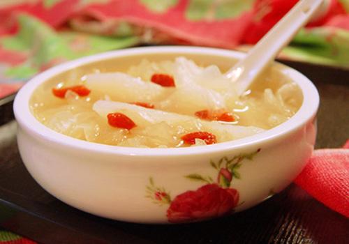 经期上火吃什么下火（经期上火吃什么下火最快）