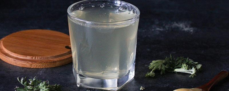 蜂蜜泡水是酸性还是碱性 蜂蜜水属于碱性还是酸性