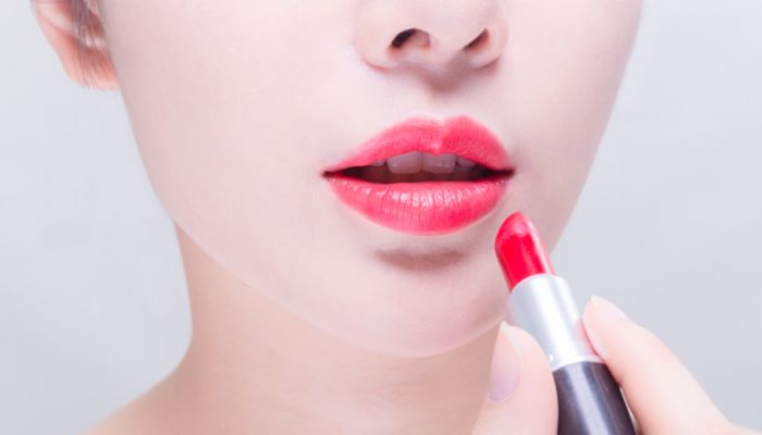 夏天口红要放在冰箱吗 夏天口红需不需要放冰箱