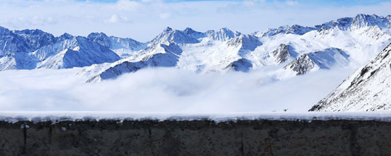 轿子雪山终年都下雪吗 轿子雪山一整年都下雪吗