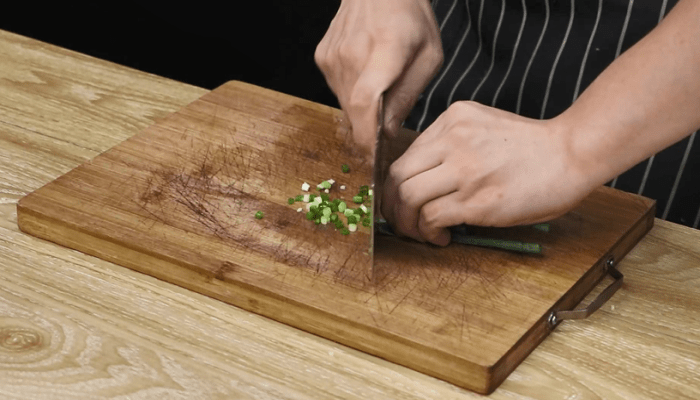 滑子菇炒虾球 滑子菇炒虾球怎么做好吃