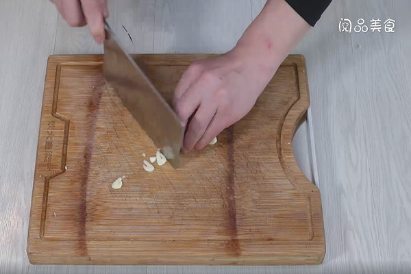 韭菜花香干鸡胸肉做法  韭菜花香干鸡胸肉怎么做
