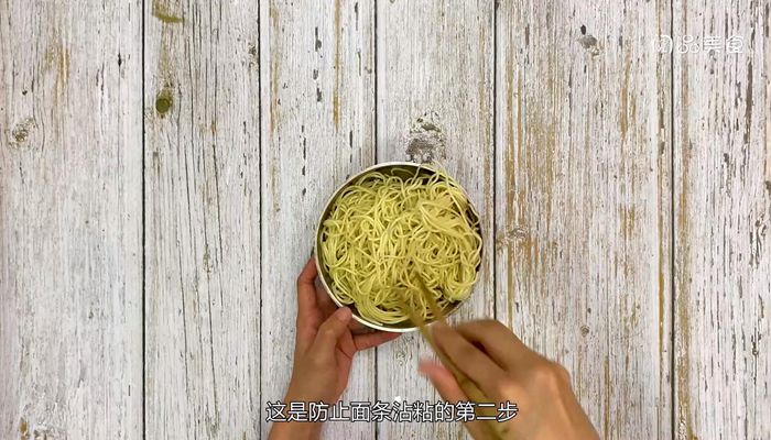 豆角蒸面条三不粘的做法  豆角蒸面条三不粘怎么做