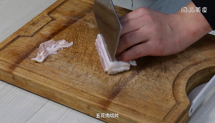 鱼头泡饼的做法 鱼头泡饼怎么做