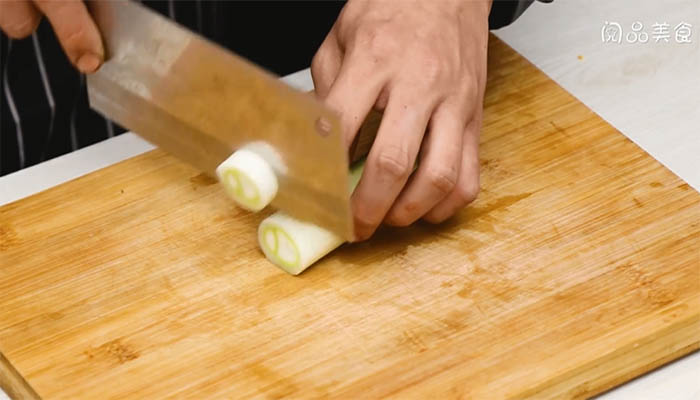 冬笋鹌鹑的做法 冬笋鹌鹑怎么做